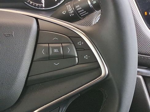 Used 2026 Cadillac XT5 Luxury w/ LPO, Premium Carpet Package FWD image 12