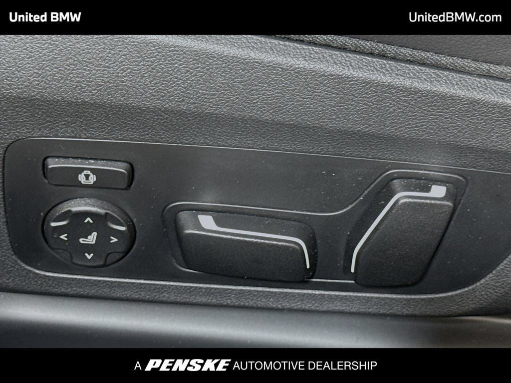 Used 2026 BMW M2 w/ Lighting Package RWD image 4