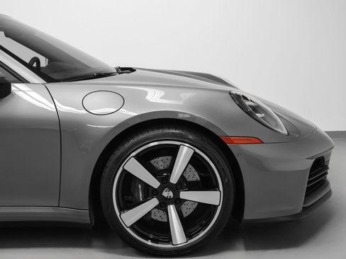 Certified 2025 Porsche 911 Carrera RWD image 14