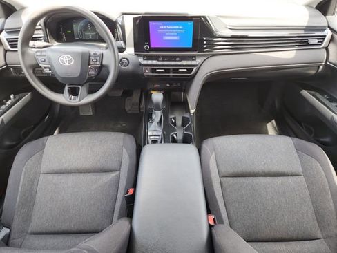 Certified 2025 Toyota Camry LE image 23