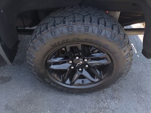 Used 2020 Chevrolet Silverado 1500 LT Trail Boss image 20