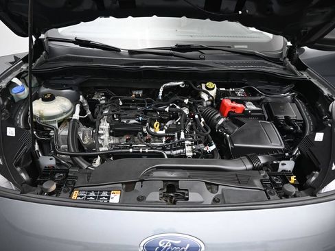 Used 2022 Ford Escape SE FWD image 18