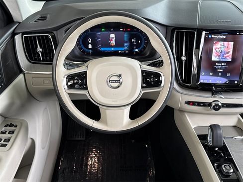 Certified 2023 Volvo XC60 B5 Plus w/ Climate Package image 13