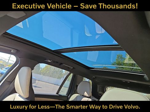 Certified 2026 Volvo XC90 B6 Plus w/ Protection Package Premier AWD/4WD image 11
