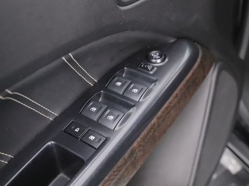 Used 2021 GMC Canyon Denali AWD/4WD image 19