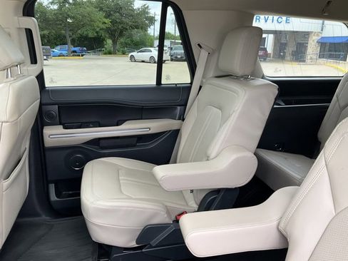 Certified 2024 Ford Expedition Limited w/ Excursion Package AWD/4WD image 11