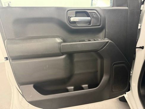 Used 2023 Chevrolet Silverado 1500 Custom image 28