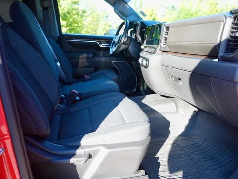 Used 2022 GMC Sierra 1500 Elevation w/ LPO, Elevation Black Package image 8