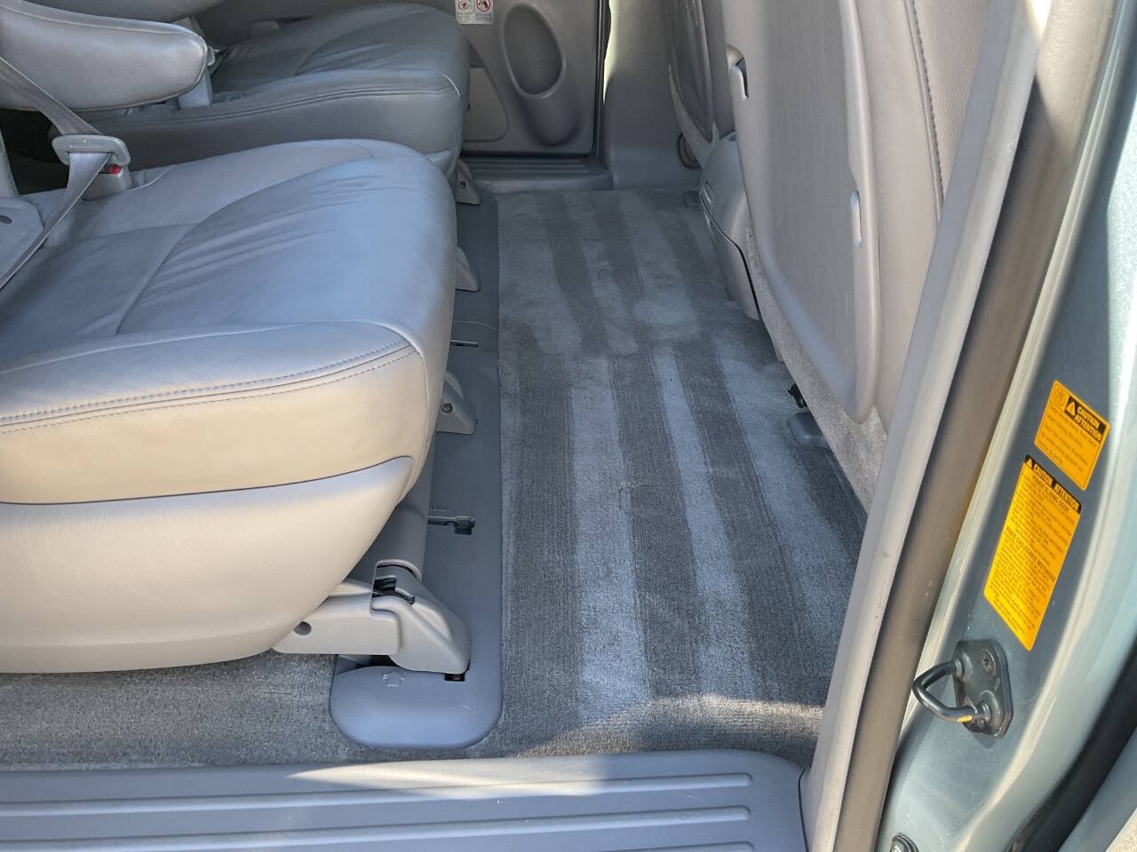 Used 2010 Toyota Sienna XLE w/ Towing Prep Pkg FWD image 41