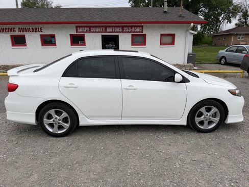 Used 2012 Toyota Corolla S FWD image 2