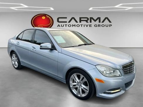 Used 2013 Mercedes-Benz C 250 Sedan image 13