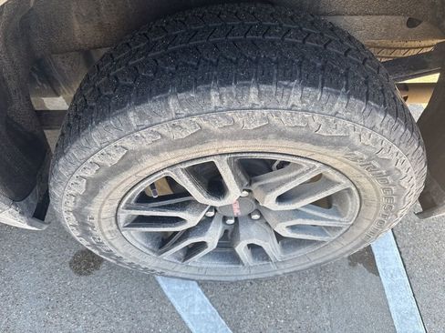 Used 2023 GMC Sierra 1500 Elevation w/ Elevation Premium Package image 4