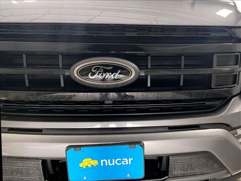 Used 2022 Ford F150 XLT w/ XLT Black Appearance Package image 32