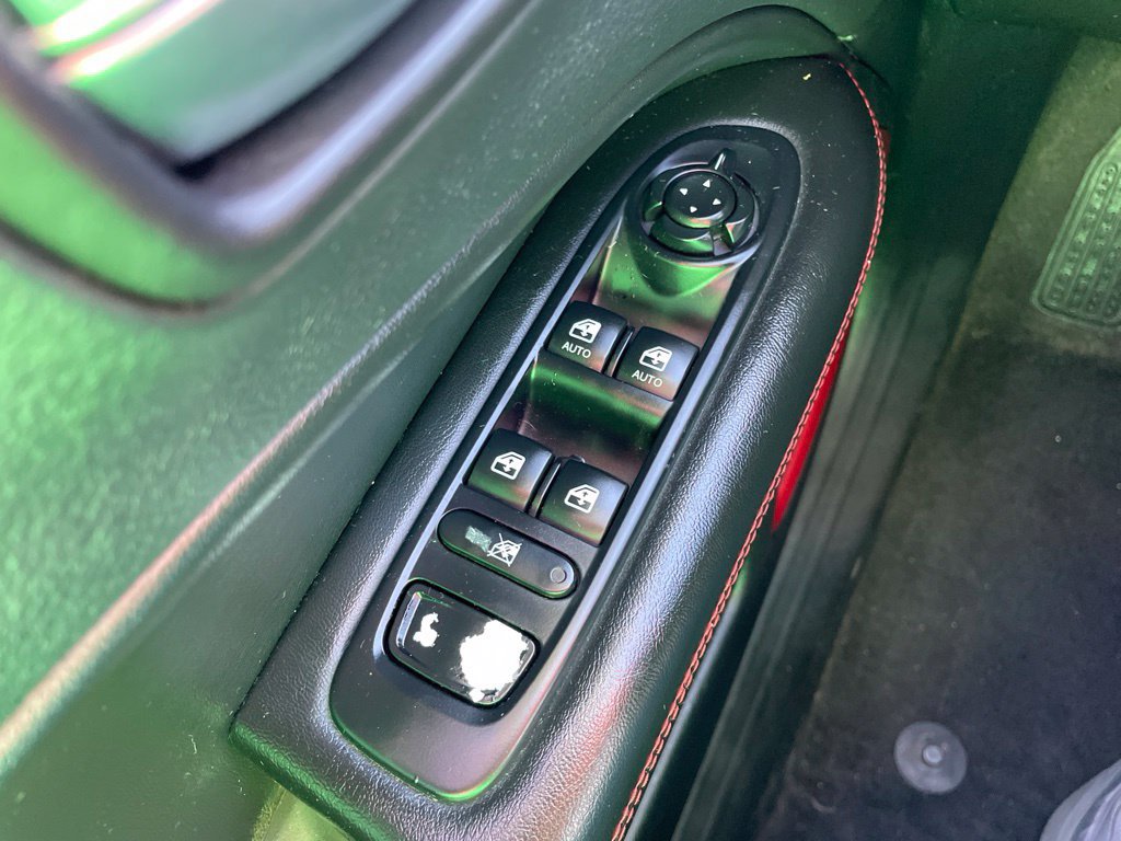 Used 2019 Jeep Compass Trailhawk AWD/4WD image 23