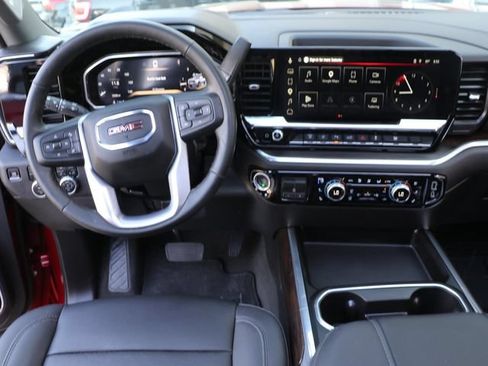 Used 2026 GMC Sierra 2500 SLT w/ SLT Convenience Package AWD/4WD image 19