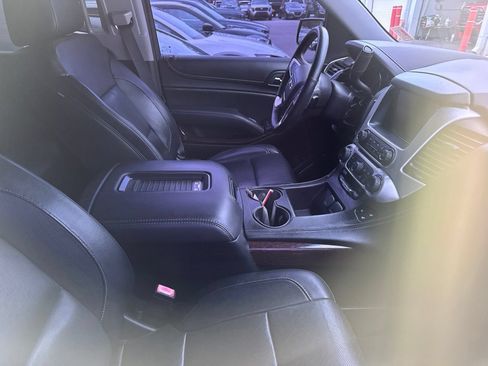 Used 2017 GMC Yukon SLT RWD image 7