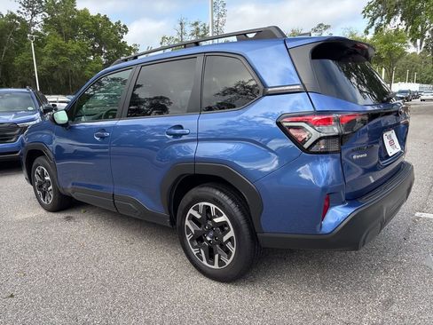 Used 2026 Subaru Forester Premium image 21