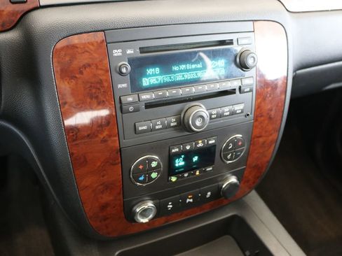 Used 2014 Chevrolet Tahoe LT w/ Luxury Package image 47