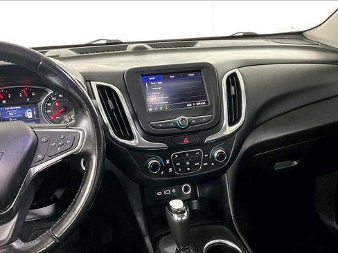 Used 2020 Chevrolet Equinox LT image 6