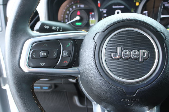 Used 2024 Jeep Wrangler Unlimited Sahara AWD/4WD image 20