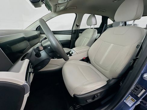 Used 2025 Hyundai Tucson SEL FWD image 13