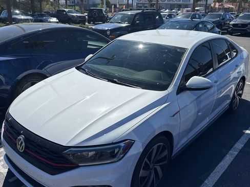 Used 2021 Volkswagen Jetta GLI image 5
