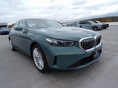 Certified 2025 BMW 530i xDrive w/ Premium Package