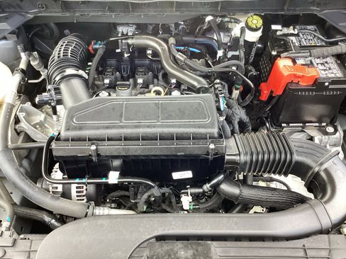 Used 2025 Ford Escape Active AWD/4WD image 32