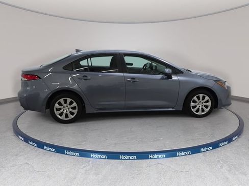 Certified 2025 Toyota Corolla LE FWD image 4