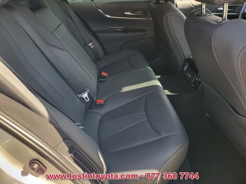 Certified 2024 Toyota Mirai w/ Advanced Technology Package RWD image 13