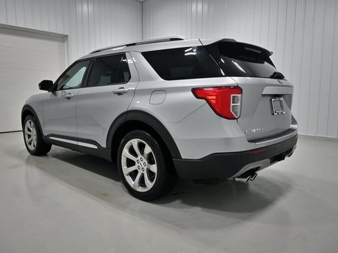 Used 2020 Ford Explorer Platinum AWD/4WD image 34