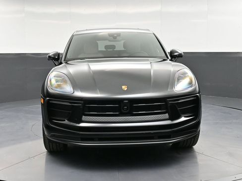 New 2026 Porsche Macan AWD/4WD image 11