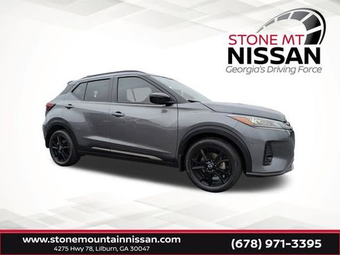 Used 2024 Nissan Kicks SR w/ Interior Electronics Package image 1