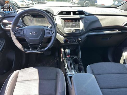 Used 2023 Chevrolet TrailBlazer RS AWD/4WD image 12