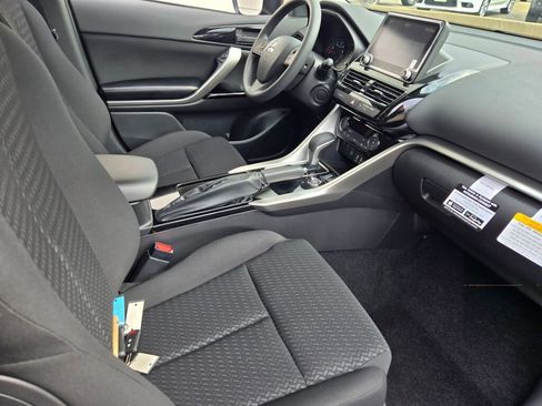 New 2026 Mitsubishi Eclipse Cross LE image 4