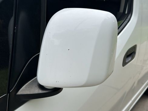 Used 2017 Nissan NV200 SV w/ Technology Package FWD image 37