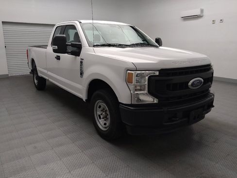 Used 2020 Ford F250 XL w/ Power Equipment Group RWD image 13