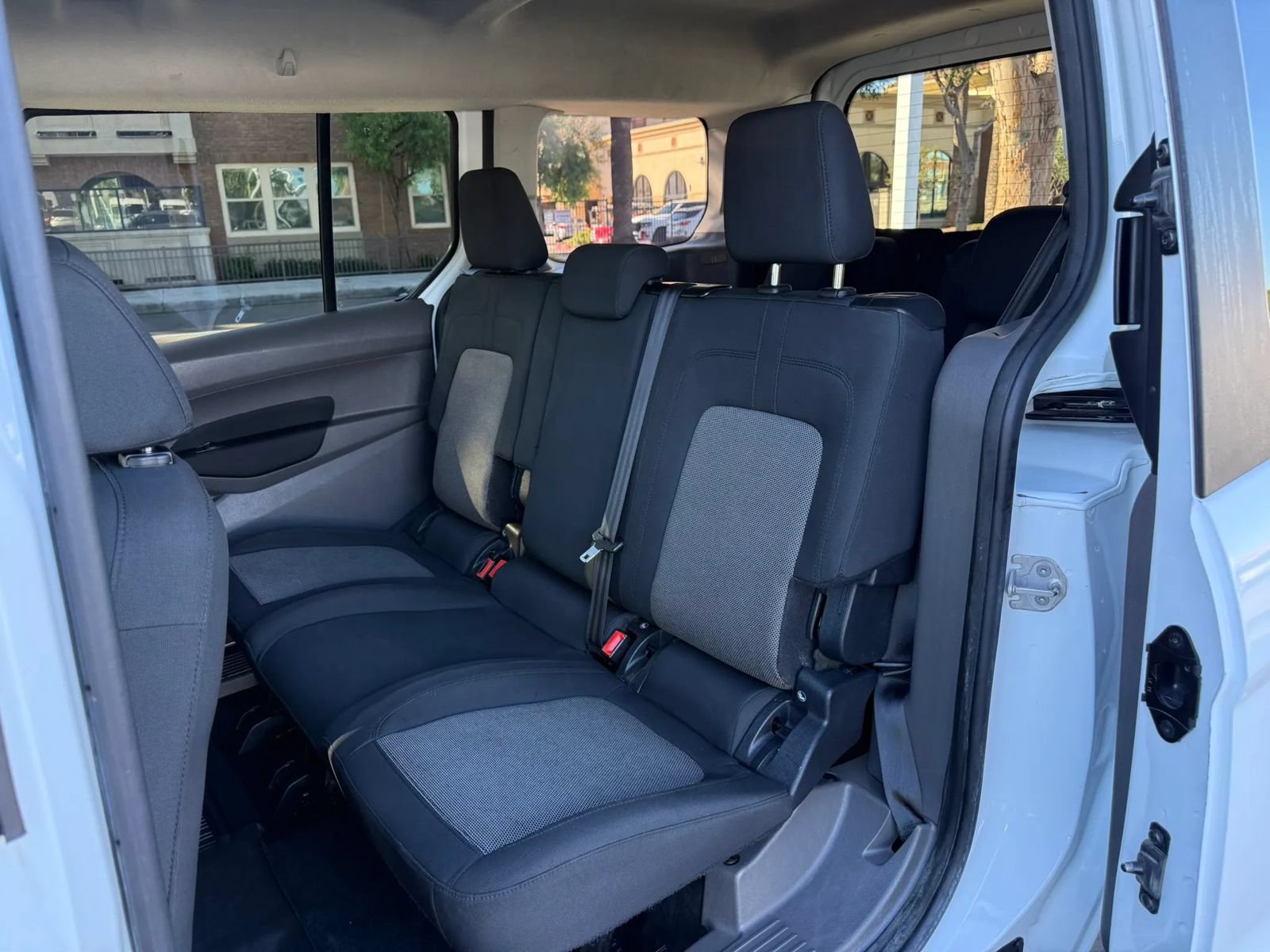 Used 2021 Ford Transit Connect XL FWD image 16