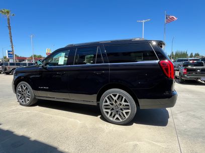 New 2026 Ford Expedition Platinum w/ Platinum Ultimate Package