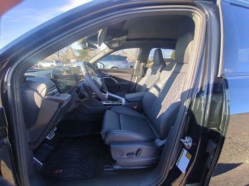 Used 2025 Audi SQ5 Premium Plus image 22