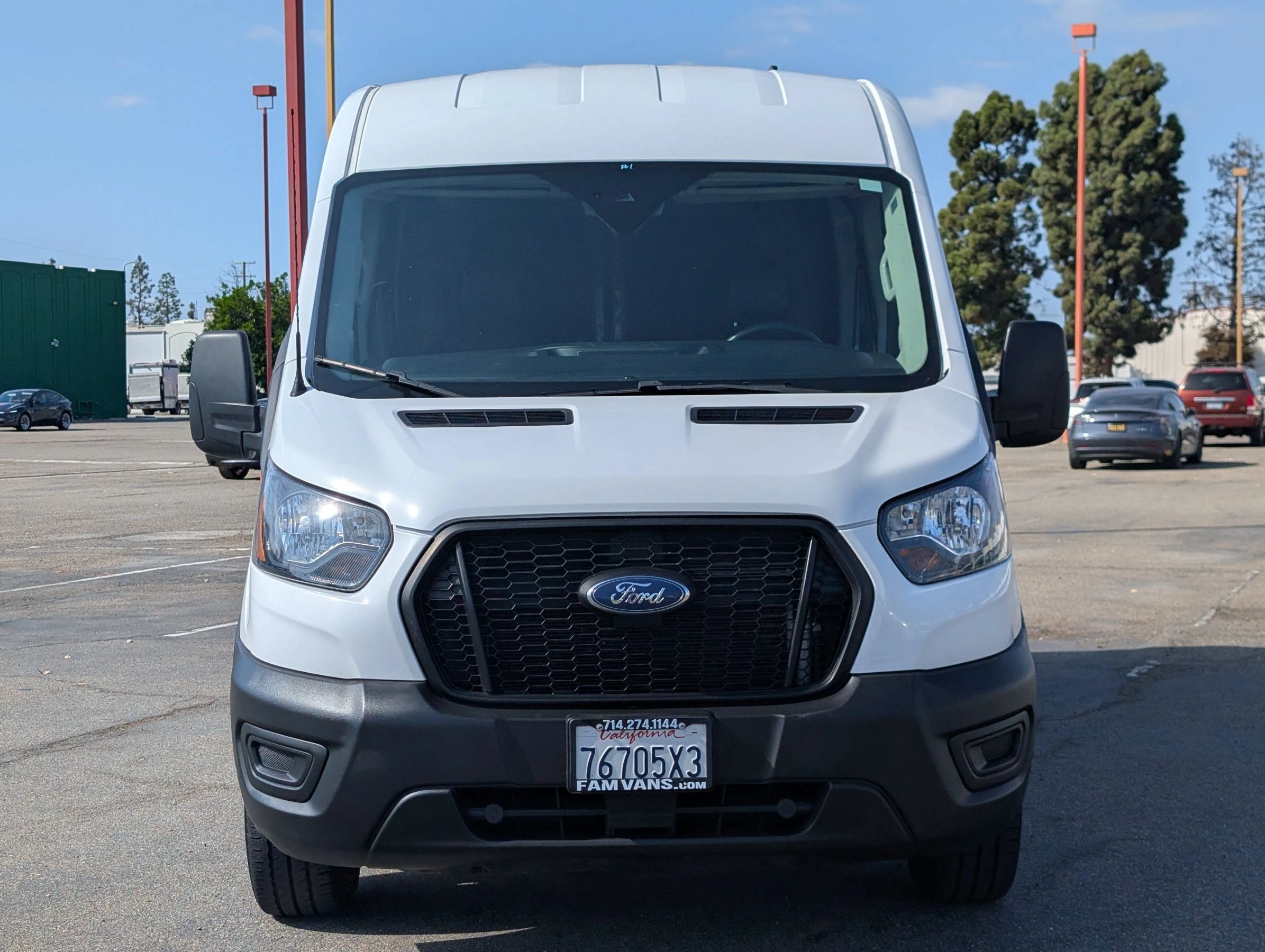 Used 2023 Ford Transit 250 Medium Roof w/ Load Area Protection Package RWD image 2