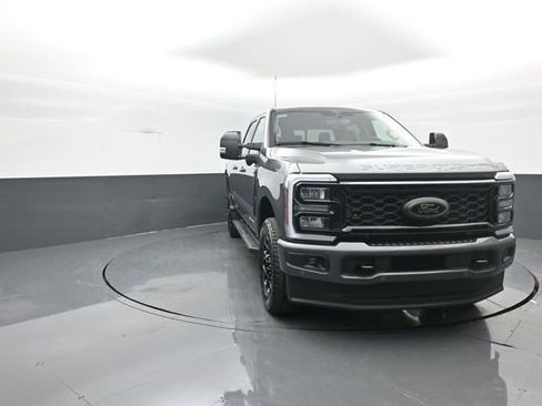 New 2026 Ford F350 Lariat w/ Black Appearance Package image 2