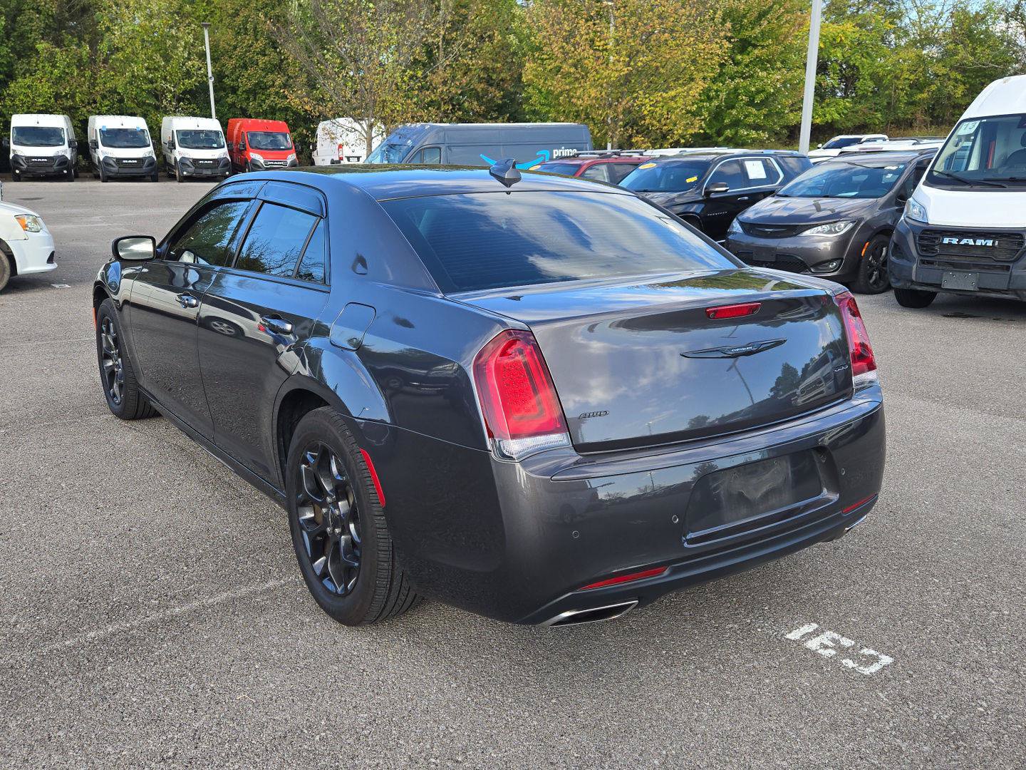 Used 2022 Chrysler 300 Touring L w/ Popular Equipment Group AWD/4WD image 5