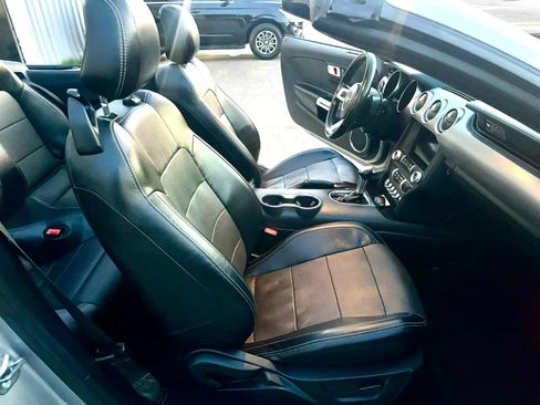 Used 2020 Ford Mustang Premium RWD image 25