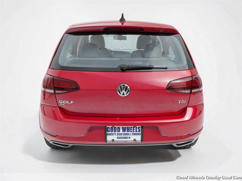 Used 2018 Volkswagen Golf SE FWD image 6