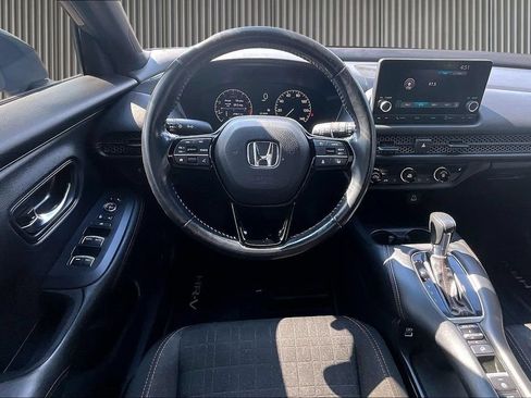 Used 2023 Honda HR-V Sport image 6