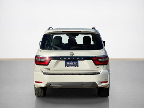 Used 2023 Nissan Armada SL image 6