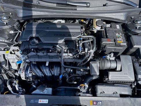 New 2026 Hyundai Elantra Sport FWD image 22
