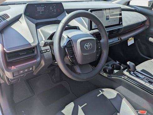 New 2026 Toyota Prius Plug-In Hybrid FWD image 3