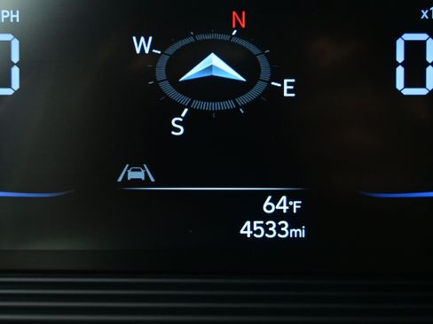 Certified 2025 Hyundai Venue Limited image 25